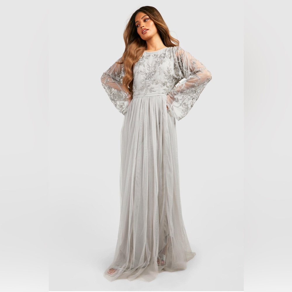 Boohoo  BNWT size 6 long sleeve maxi dress grey